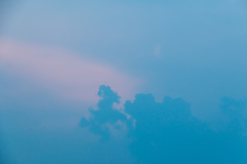 光