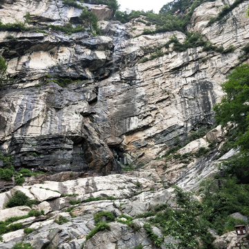 高山