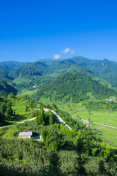 山村