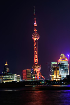 上海陆家嘴建筑群夜景