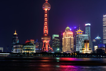上海陆家嘴建筑群夜景
