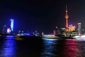 上海陆家嘴建筑群夜景