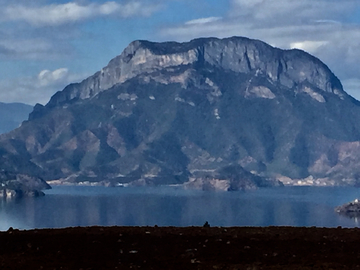 格姆神山