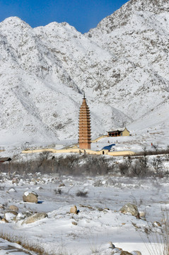 雪后贺兰山