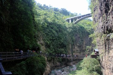 大峡谷云龙地缝