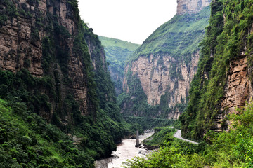大龙山大峡谷