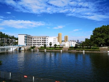 艳湖公园