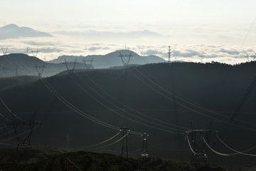 大凉山高压铁塔