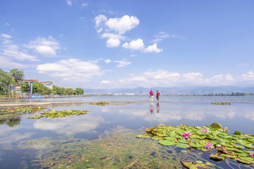 西昌邛海风光