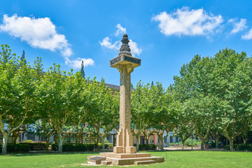 同济大学国立柱