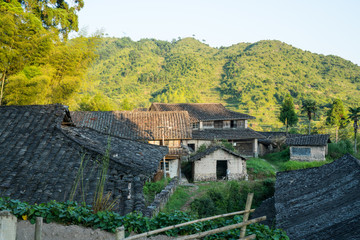 老山村