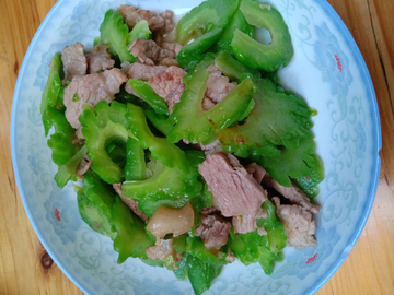 肉炒苦瓜
