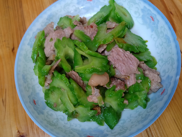 肉炒苦瓜