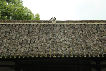 青砖瓦房