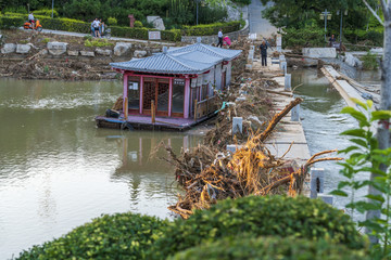 温比亚后的青州城市河道受灾情况