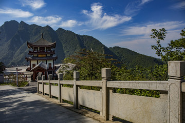 重庆武陵山大裂谷