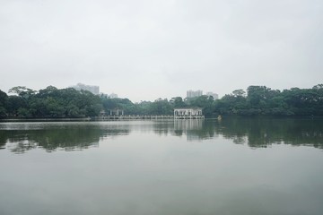 园林湖景