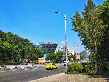 街头建筑风景