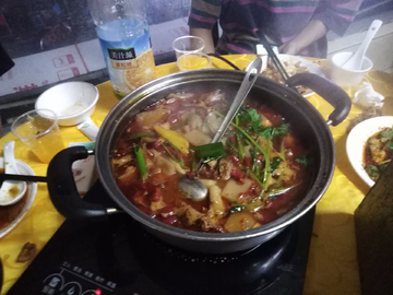 麻辣烫 火锅 汤 麻辣