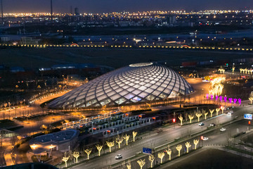 天津于家堡高铁站夜景