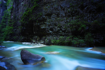 八泉峡风光