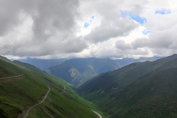 川西高原风光高山峡谷草甸