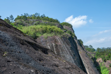 武夷山虎啸岩