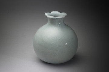 仿汝釉石榴尊
