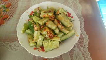凉拌黄瓜