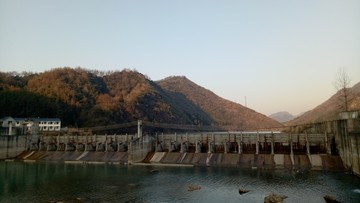 水电站大坝