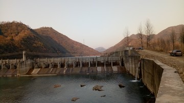 水电站大坝