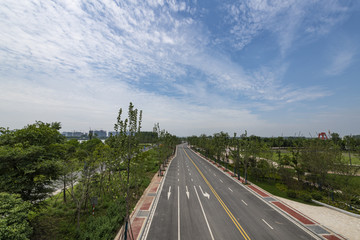 南京眼步行桥风光