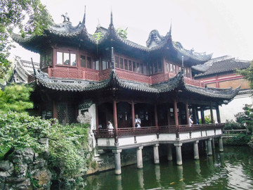 豫园古楼园林建筑