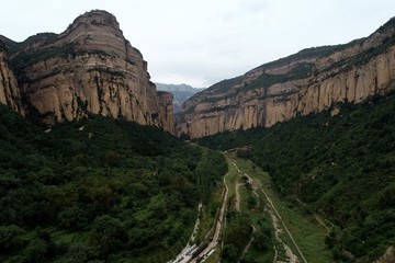 航拍黄崖洞风景区