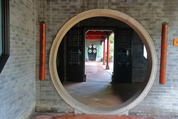 中式月亮门