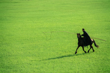 蒙古族骑马