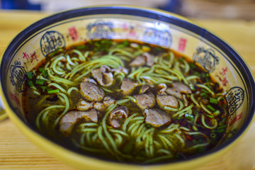 肥肠汤面