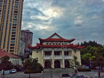 武汉市政府礼堂旧址
