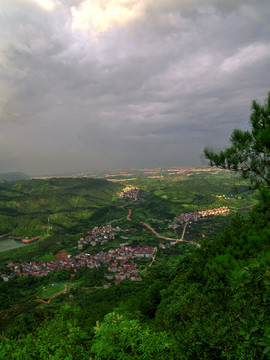 金华尖峰山山下曹村