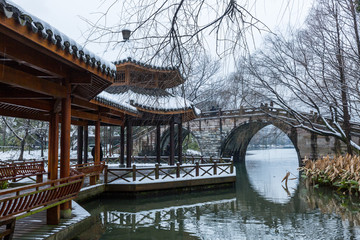 西湖雪景