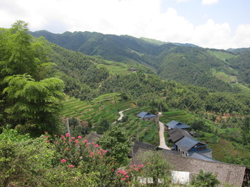 灵川山区