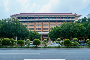 广东省政府大楼