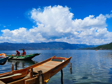 泸沽湖