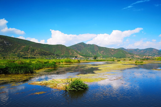 湖光山色