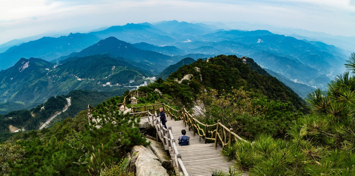 大别山