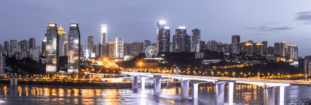 重庆南坪夜景和重庆长江一桥