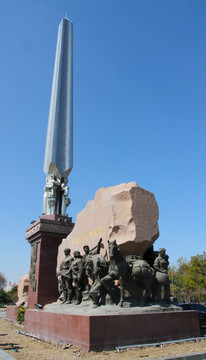 新疆石河子市广场雕像