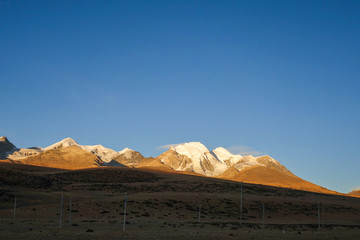 念青唐古拉山