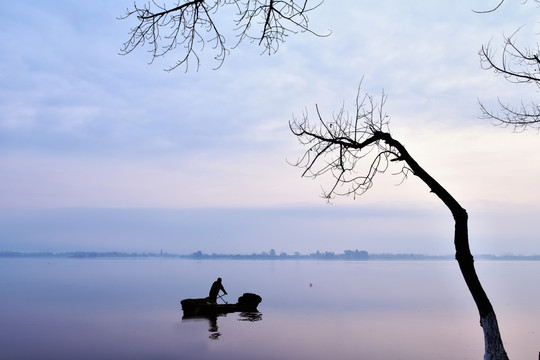 西昌邛海晨曦