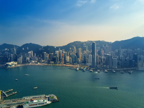 鸟瞰香港维多利亚港